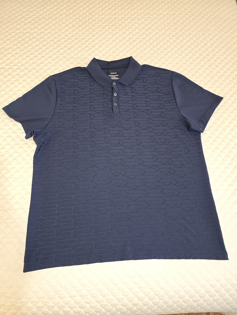 XL - Alfani Men's Deep Navy Textured Polo. (PRISTINE CONDITION)